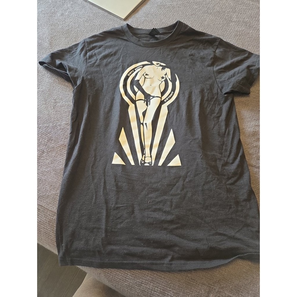 Gildan Small Black Dirty Show Detroit Graphic T-Shirt Cotton Edgy Streetwear Tee